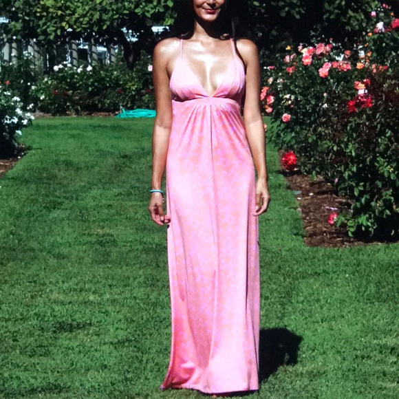 ❌GIFTED Maxi Dress Pink - Picture 3 of 8